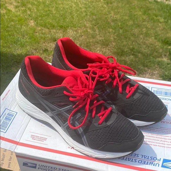 ASICS Black and Red Athletic Shoes with Red Accents - Picture 3 of 5